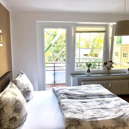 Apartment Comeback Zentrum I *