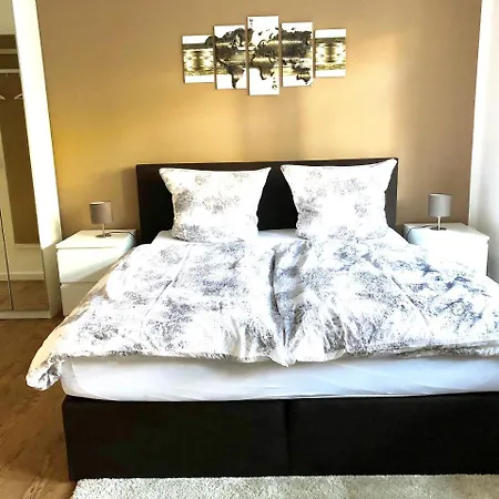 Apartment Comeback Zentrum I *